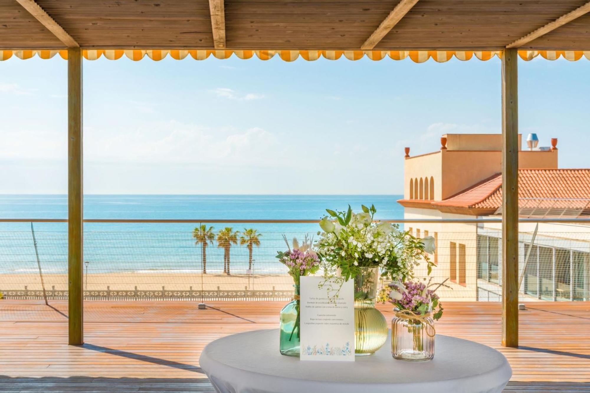 Le Meridien Ra Beach Hotel And Spa Ал-Бандрель Екстер'єр фото